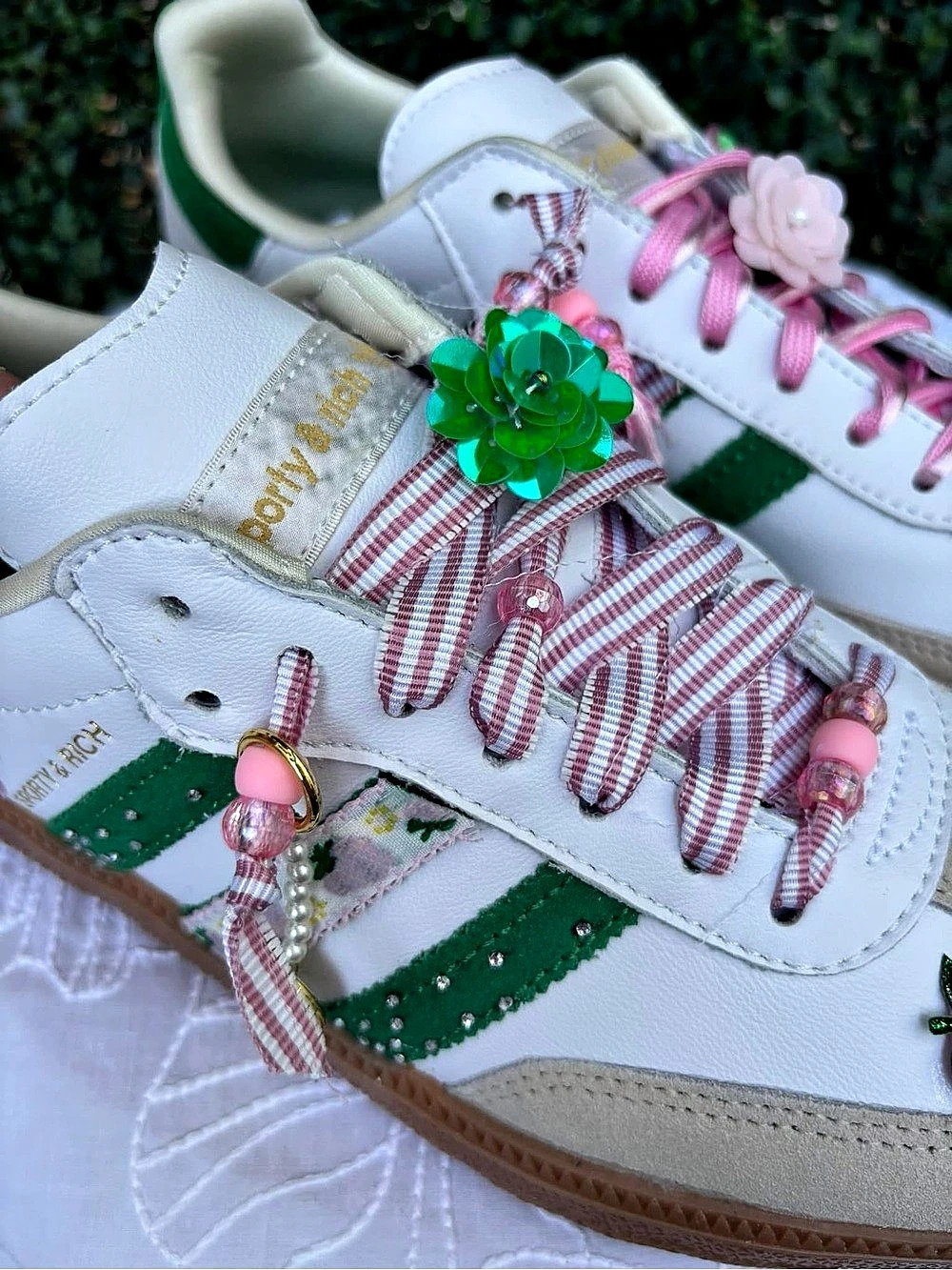 NWOB Sporty & Rich x Adidas Samba OG Sneakers White & Green Sneakers Size 10 - Picture 4 of 4